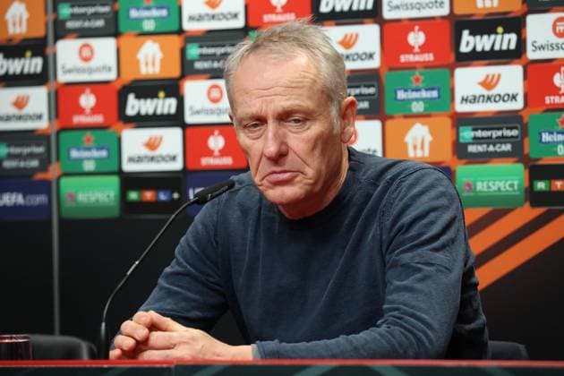 Freiburg, Germany 30 November 2023 Europa League 2023 2024 SC Freiburg vs Olympiakos Piraeus In the picture coach Christian Streich SC Freiburg at the press conference, PK Europa Park Stadion Baden Württemberg Copyright: xFotostandx xHettichx