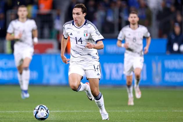 CHIESA Federico Team Italy UEFA Football EURO2024 Qualification Match Ukraine Italy 0 0 on 20 11 2023 in Leverkusen DFL REGULATIONS PROHIBIT ANY USE OF PHOTOGRAPHS as IMAGE SEQUENCES and or QUASI VIDEO Copyright: xLacixPerenyix