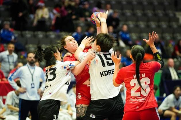 Handball-VM kvinner Norge 2023: Sor-Korea - Gronland Stavanger 20231201. Gruppespillkampen i VM mellom Sor-Korea og Gronland i DNB Arena. Foto: Beate Oma Dahle NTB Stavanger Norge EDITORIAL USE ONLY. RESTRICTED USE FOR BETTING COMPANIES Ref:_SPO4ELkwlJiSQE.jpg  Copyright: xBeatexOmaxDahlex xNTBx