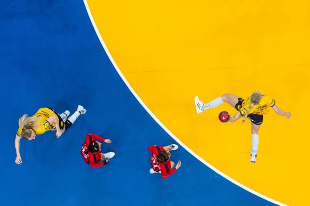 231201 Nina Dano and Nina Koppang of Sweden during the IHF Women?s World Championship handball match between Sweden and China on December 1, 2023 in Gothenburg Photo Mathias Bergeld BILDBYRAN kod MB MB0790 handball handboll handball bbeng vm handball vm handbolls vm ihf handball world championship world handball championship 2023 world championship 2023 sverige sweden china 3 dam women kvinner kina  Copyright: MATHIASxBERGELD BB231201MB190