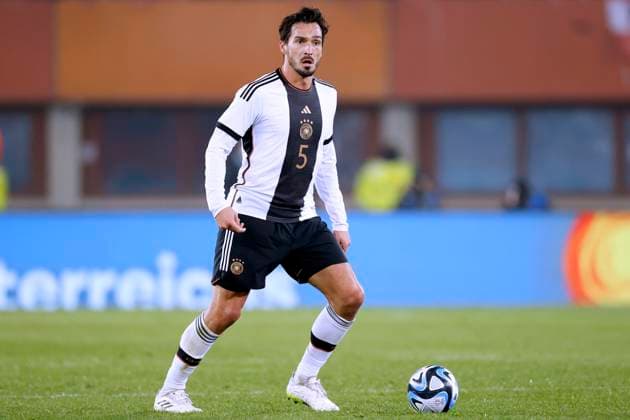 HUMMELS Mats Team Deutschland DFB Freundschaftsspiel Oesterreich Deutschland 2 0 am 21 11 2023 in Wien DFL REGULATIONS PROHIBIT ANY USE OF PHOTOGRAPHS as IMAGE SEQUENCES and or QUASI VIDEO Copyright: xLacixPerenyix