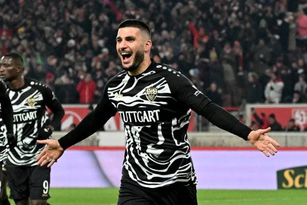 02 12 2023, xjhx, Fußball 1 Bundesliga, VfB Stuttgart SV Werder Bremen emspor, v l Torjubel nach dem Tor zum celebrating the goal celebrate 1 0 durch Deniz Undav VfB Stuttgart DFL DFB REGULATIONS PROHIBIT ANY USE OF PHOTOGRAPHS as IMAGE SEQUENCES and or QUASI VIDEO Stuttgart