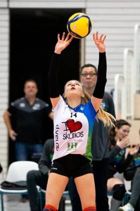 2 Bundesliga Women Pro Schwarz Weiss Erfurt vs Skurios Volleys Borken Erfurt 02 12 2023 Mia Feldhaus 11 Skurios Volleys Borken 2 Bundesliga Women Pro Schwarz Weiss Erfurt vs Skurios Volleys Borken Riethsporthalle Erfurt 02 12 2023 Copyright: xBEAUTIFULxSPORTS Duehringx