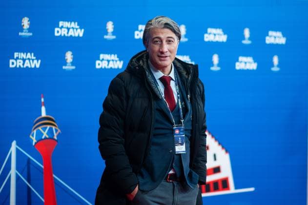 Murat Yakin Switzerland, Coach , Arrival at the red carpet, GER, UEFA Euro 2024 Final Draw, Draw Elbphilharmonie Hamburg, 02 12 2023 GER, UEFA Euro 2024 Final Draw, Draw Elbphilharmonie Hamburg, 02 12 2023 Hamburg Copyright: xEibner-Pressefoto Memmlerx EP_MMR