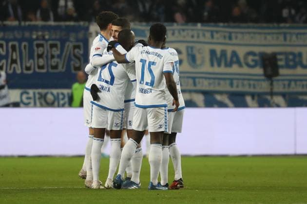 02 12 2023, xgox, Fußball 2 Bundesliga, 1 FC Magdeburg 1 FC Kaiserslautern emspor, v l Torjubel nach dem Tor zum celebrating the goal celebrate 1 0 durch Luc Castaignos 1 FC Magdeburg DFL DFB REGULATIONS PROHIBIT ANY USE OF PHOTOGRAPHS as IMAGE SEQUENCES and or QUASI VIDEO Magdeburg
