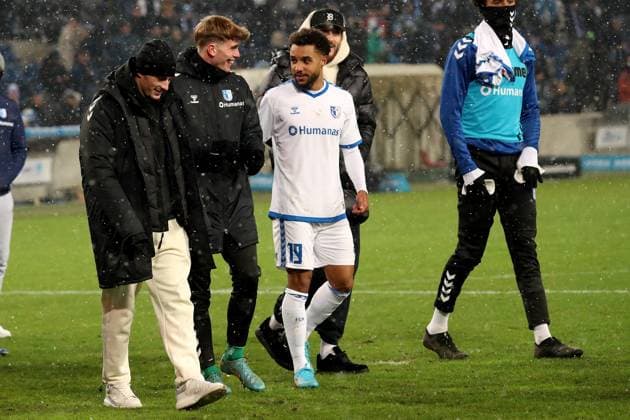 02 12 2023, xgox, Fussball 2 Bundesliga, 1 FC Magdeburg 1 FC Kaiserslautern emspor, v l Eldin Dzogovic 1 FC Magdeburg Noah Kruth Leon Bell Bell 1 FC Magdeburg DFL DFB REGULATIONS PROHIBIT ANY USE OF PHOTOGRAPHS as IMAGE SEQUENCES and or QUASI VIDEO Magdeburg