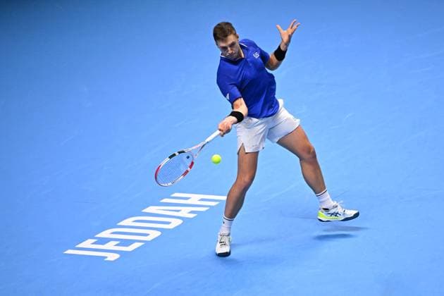 Medjedovic Wins Next Gen ATP, Tennis Herren Finals - Jeddah Hamad Medjedovic (SER) during the final at the 2023 Next Gen ATP Finals in Jeddah, SAUDI ARABIA, on December 2, 2023. Photo by Corinne Dubreuil ABACAPRESS.COM Jeddah Saudi Arabia  Copyright: xDubreuilxCorinne ABACAx