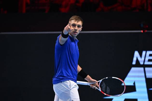 Medjedovic Wins Next Gen ATP, Tennis Herren Finals - Jeddah Hamad Medjedovic (SER) during the final at the 2023 Next Gen ATP Finals in Jeddah, SAUDI ARABIA, on December 2, 2023. Photo by Corinne Dubreuil ABACAPRESS.COM Jeddah Saudi Arabia  Copyright: xDubreuilxCorinne ABACAx