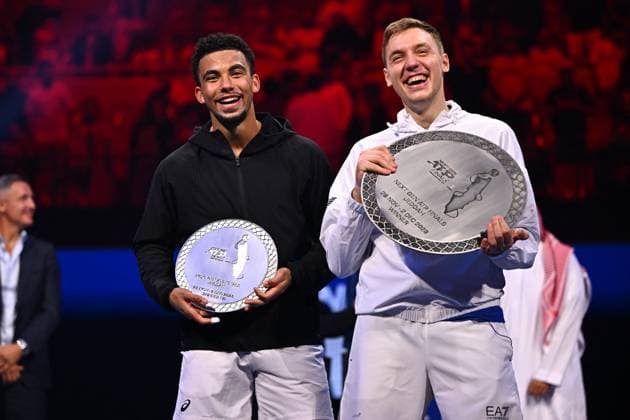 Medjedovic Wins Next Gen ATP, Tennis Herren Finals - Jeddah Arthur Fils (FRA) with Hamad Medjedovic (SER)during the final at the 2023 Next Gen ATP Finals in Jeddah, SAUDI ARABIA, on December 2, 2023. Photo by Corinne Dubreuil ABACAPRESS.COM Jeddah Saudi Arabia  Copyright: xDubreuilxCorinne ABACAx