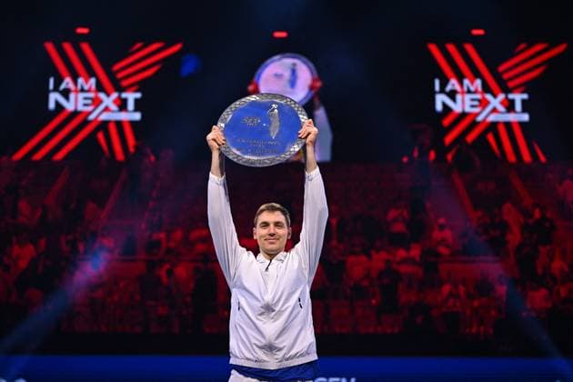 Medjedovic Wins Next Gen ATP, Tennis Herren Finals - Jeddah Hamad Medjedovic (SER) during the final at the 2023 Next Gen ATP Finals in Jeddah, SAUDI ARABIA, on December 2, 2023. Photo by Corinne Dubreuil ABACAPRESS.COM Jeddah Saudi Arabia  Copyright: xDubreuilxCorinne ABACAx