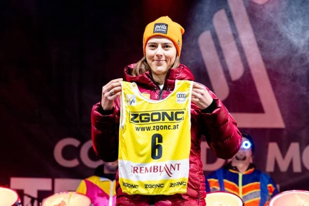 ALPINE SKIING - FIS WC Mont-Tremblant MONT-TREMBLANT,CANADA,02.DEC.23 - ALPINE SKIING - FIS World Cup, giant slalom, ladies, bib draw. Image shows Petra Vlhova (SVK).  GEPAxpictures xMaticxKlansek