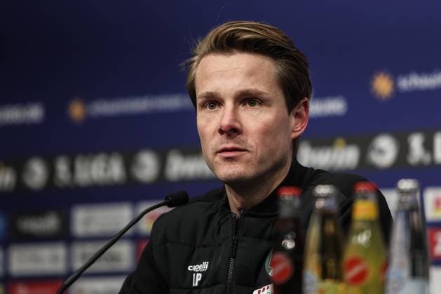 Sports, Football, 3 Liga Season 2023 24 17 Matchday MSV Duisburg VfB Lübeck 02 12 2023, schauinsland reisen arena Lukas Pfeiffer Coach Lübeck Duisburg schauinsland reisen arena Nordrhein Westfahlen Germany