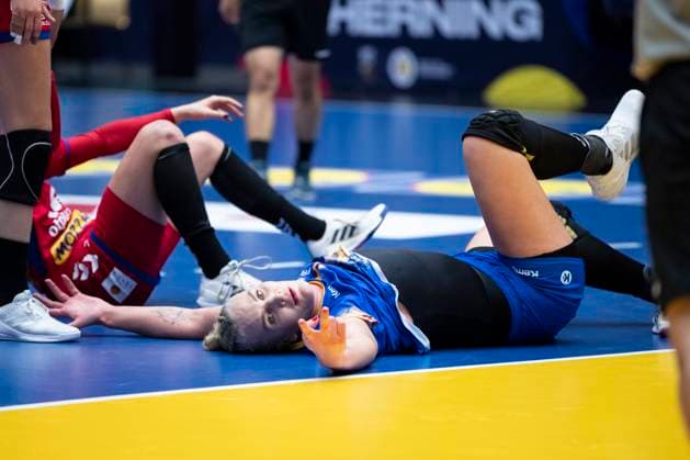 Crina Pintea of Romania during the IHF World Women s Handball Championship match between Romania and Serbia in the preliminary group E in Jyske Bank Boxen in Herning in Denmark, Sunday, December 3, 2023 , Herning Denmark Mors  Copyright: BoxAmstrupx xRitzauxScanpix BoxAmstrupx COP14646 spdk20231203-185244-L