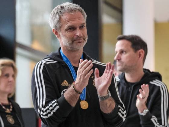 Christian Wueck U17 national coach , GER, Official reception of the German U17 national soccer team, U17 world champions, 2023, at the DFB Campus, 04 12 2023 GER, Official reception of the German U17 national soccer team, U17 world champions, 2023, at the DFB Campus, 04 12 2023 Frankfurt Copyright: xEibner-Pressefoto FlorianxWieganx EP_FWD