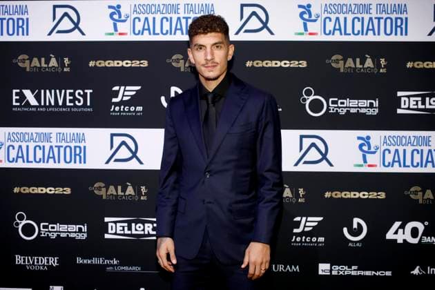Fußball, Italien, Gran Gala del Calcio AIC in Mailand December 4, 2023, Milano: SSC Napoli s defender Giovanni Di Lorenzo in occasion of the 2023 edition of the event Gran Gala Football AIC organized by the Italian Footballers Association, in Milan, Italy, 04 December 2023. ANSA MOURAD BALTI TOUATI. GRAN GALA AIC, A MILANO IL MEGLIO DELLE SERIE A  - ZUMAa110 20231204_zaf_a110_027 Copyright: xMouradxBaltixTouatix xZ13x