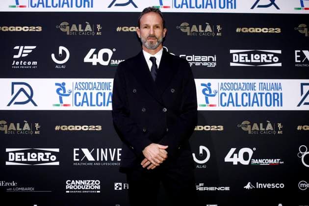 Fußball, Italien, Gran Gala del Calcio AIC in Mailand December 4, 2023, Milano: Umberto Calcagno in occasion of the 2023 edition of the event Gran Gala Football AIC organized by the Italian Footballers Association, in Milan, Italy, 04 December 2023. ANSA MOURAD BALTI TOUATI. GRAN GALA AIC, A MILANO IL MEGLIO DELLE SERIE A  - ZUMAa110 20231204_zaf_a110_028 Copyright: xMouradxBaltixTouatix xZ13x