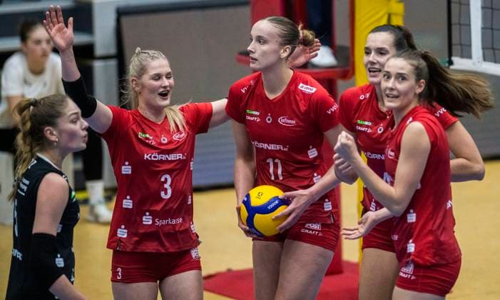5 12 2023, Volleyball, GER, Women, CEV Cup, Second leg, Season 2023 2024, SSC Palmberg Schwerin Dresdner SC The players of Dresdner SC celebrate their progress in the CEV Cup Schwerin Palmberg Arena Mecklenburg-Vorpommern Germany
