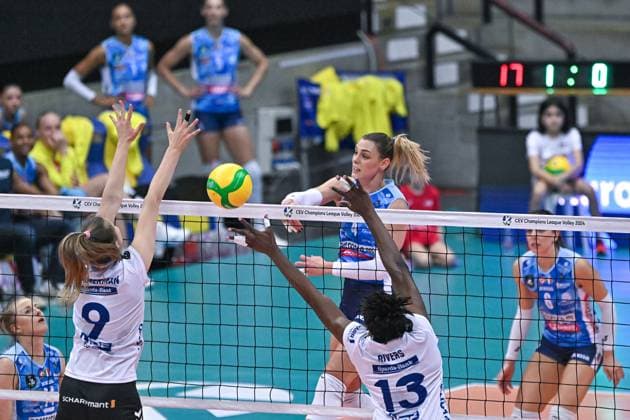 Spike of Federica Squarcini (Antonio Carraro Imoco Volley) during Antonio Carraro Imoco Conegliano vs Allianz MTV Stuttgart, CEV Champions League Women volleyball match in Treviso, Italy, December 05 2023  Copyright: xDuilioxDellaxLibera IPAxSportx x xx IPA_42037471 IPA_Agency_IPA42037471