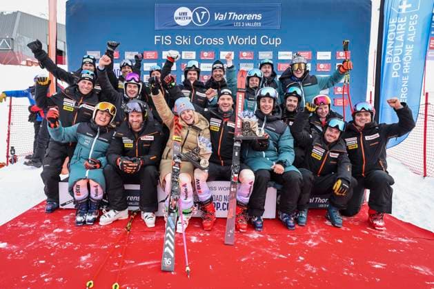 Bilder des Jahres 2023, Sport 12 Dezember Sport Themen der Woche KW49 Sport Bilder des Tages FREESTYLE SKIING - FIS WC Val Thorens VAL THORENS,FRANCE,07.DEC.23 - FREESTYLE SKIING - FIS World Cup, Ski Cross, ladies. Image shows the swiss team.  GEPAxpictures xPatrickxSteiner