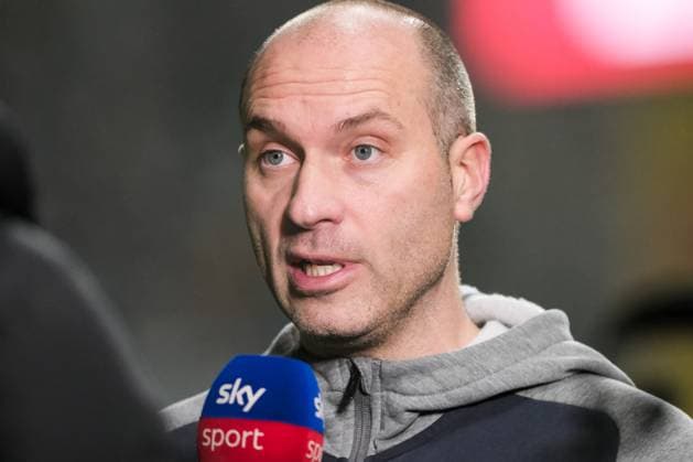 Daniel Scherning Eintracht Braunschweig, Coach , GER, SV Wehen Wiesbaden vs Eintracht Braunschweig, Football, 2 Bundesliga, Matchday 16, Season 2023 2024, 08 12 2023 DFL REGULATIONS PROHIBIT ANY USE OF PHOTOGRAPHS AS IMAGE SEQUENCES AND OR QUASI VIDEO GER, SV Wehen Wiesbaden vs Eintracht Braunschweig, Football, 2 Bundesliga, Matchday 16, Season 2023 2024, 08 12 2023 Wiesbaden Copyright: xEibner-Pressefoto FlorianxWieganx EP_FWD