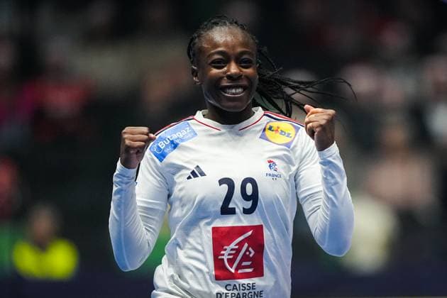 Handball, Frauen WM, S?dkorea - Frankreich Handball-VM kvinner Norge 2023: Sor-Korea og Frankrike Trondheim 20231208. Frankrikes Onacia Ondono under VM-kampen i hovedrunden mellom Sor-Korea og Frankrike i Trondheim Spektrum. Foto: Beate Oma Dahle NTB Trondheim Norge EDITORIAL USE ONLY. RESTRICTED USE FOR BETTING COMPANIES Ref:_SPOaMyZXEjxlKI.jpg  Copyright: xBeatexOmaxDahlex xNTBx