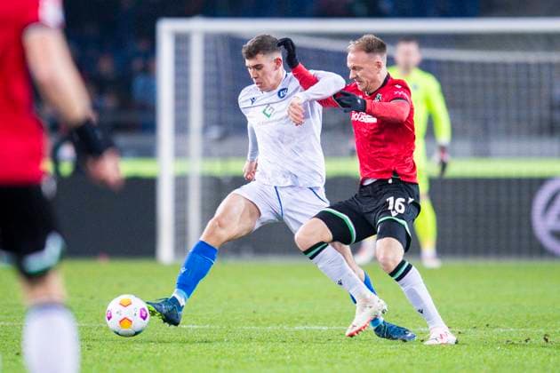 08 12 2023 Soccer, 2023 2024, 2 Bundesliga, Matchday 16, Hannover 96 Karlsruher SC L R Marcel Beifus Karlsruhe , Havard Nielsen Hannover DFL REGULATIONS PROHIBIT ANY USE OF PHOTOGRAPHS AS IMAGE SEQUENCES AND OR QUASI VIDEO Hannover Lower Saxony Germany Heinz von Heiden Arena