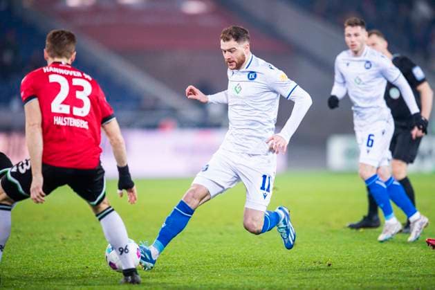 08 12 2023 Soccer, 2023 2024, 2 Bundesliga, Matchday 16, Hannover 96 Karlsruher SC L R Marcel Halstenberg Hannover , Budu Zivzivadze Karlsruhe DFL REGULATIONS PROHIBIT ANY USE OF PHOTOGRAPHS AS IMAGE SEQUENCES AND OR QUASI VIDEO Hannover Lower Saxony Germany Heinz von Heiden Arena