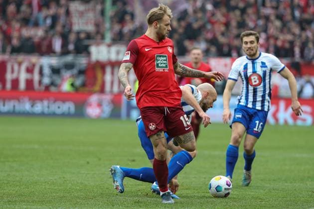 09 12 2023, xusrbx, Soccer 2 Bundesliga, 1 FC Kaiserslautern Hertha BSC Berlin emspor, v l Tymoteusz Puchacz 1 FC Kaiserslautern, 15 ,Jonjoe Kenny Herta BSC, 16 , DFL DFB REGULATIONS PROHIBIT ANY USE OF PHOTOGRAPHS as IMAGE SEQUENCES and or QUASI VIDEO Kaiserslautern