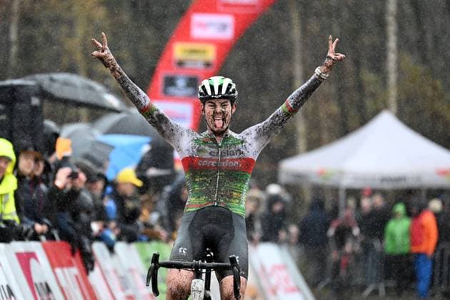 Bilder des Jahres 2023, Sport 12 Dezember Sport Themen der Woche KW49 Sport Bilder des Tages 231209 Women™s Cyclo-Cross Essen NORBERT RIBEROLLE Mari BEL CRELAN-CORENDON pictured celebrating after winning the Woman™s Exact Cyclo-Cross race in Essen, season 2023 - 2024 on December 9, 2023 in Essen, Belgium. (Photo by Maarten Straetemans Isosport) Essen BELGIUM  Copyright: xx 422420