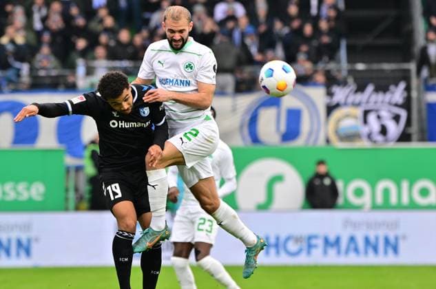09 12 2023 Soccer Season 2023 2024 2 Soccer Bundesliga 16 Matchday SpVgg Greuther Fürth Kleeblatt 1 FC Magdeburg FCM Sportfoto Zink xwoxzix DFL regulations prohibit any use of photographs as image sequences and or quasi video only for editorial use Leon Bell Bell 19, FC Magdeburg Simon Asta 2, SpVgg Greuther Fürth