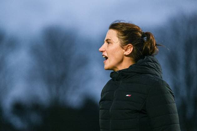 CLUB YLA VS RSC ANDERLECHT Head Coach Heleen Jaques of Club YLA pictured during a female soccer game between Club Brugge Dames YLA and RSC Anderlecht on the 11 th matchday of the 2023 - 2024 season of the Belgian Lotto Womens Super League , on Saturday 9 December 2023 in Knokke , BELGIUM . PHOTO SPORTPIX Stijn Audooren Knokke Stadion Graaf Leopold Lippens Terrein 1 West-Vlaanderen BELGIUM  Copyright: xSportpix.bex xStijnxAudoorenxStijnxAudoorenx