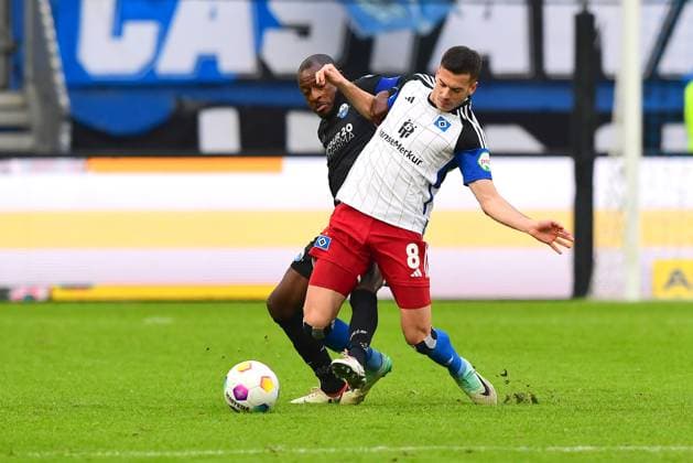 Soccer I Men I 2 Bundesliga l Hamburger SV SC Paderborn 07 I 16 Matchday I Season 2023 2024 I HSV I 09 12 2023 I v v Benes Laszlo HSV , Kinsombi David SCPaderborn07 , Sportplatz Volksparkstadion, Stellingen Hamburg Germany