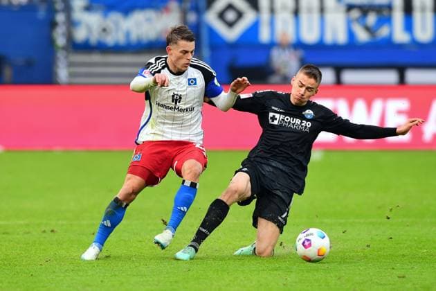 Soccer I Men I 2 Bundesliga l Hamburger SV SC Paderborn 07 I 16 Matchday I Season 2023 2024 I HSV I 09 12 2023 I v l Muheim Miro HSV , Bilbija Filip SCPaderborn07 , Sportplatz Volksparkstadion, Stellingen Hamburg Germany