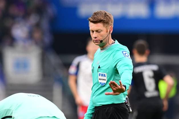 Soccer I Men I 2 Bundesliga l Hamburger SV SC Paderborn 07 I 16 Matchday I Season 2023 2024 I HSV I 09 12 2023 I Dingert Christian Referee , Volksparkstadion sports ground, Stellingen Hamburg Germany
