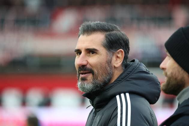 10 12 2023, Football, Men, 2 Bundesliga, Season 2023 2024, SV 07 Elversberg 1 FC Nürnberg, Coach Christian Fiel 1 FC Nürnberg Elversberg Ursapharm Arena an der Kaiserlinde Saarland Germany EN