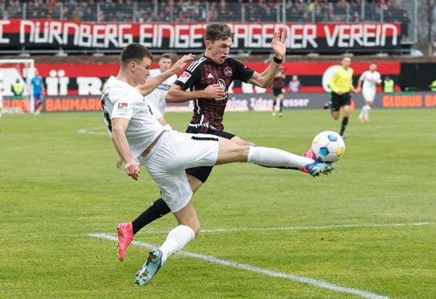 10 12 2023 Soccer season 2023 2024 2 Soccer Bundesliga 16 Matchday SV Elversberg 1 FC Nürnberg FCN Club Sportfoto Zink DaMa xdaxmax DFL regulations prohibit any use of photographs as image sequences and or quasi video only for editorial use Frederik Jäkel Jaekel 5, SV Elversberg Benjamin Goller 14, 1 FC Nürnberg FCN