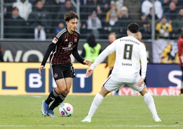 10 12 2023 Soccer season 2023 2024 2 Soccer Bundesliga 16 Matchday SV Elversberg 1 FC Nürnberg FCN Club Sportfoto Zink DaMa xdaxmax DFL regulations prohibit any use of photographs as image sequences and or quasi video only for editorial use Jens Castrop 17, 1 FC Nürnberg FCN Semih Sahin 8, SV Elversberg