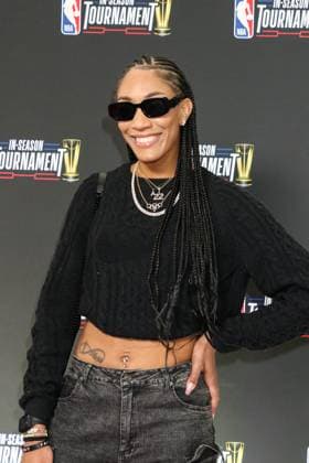 LAS VEGAS, NV - DECEMBER 9: Aja Wilson arriving at the NBA, Basketball Herren, USA In-Season Tournament Finals Arrivals at the T Mobile Arena in Las Vegas, Nevada, on December 9, 2023. Copyright: xDeeCeexCarterx