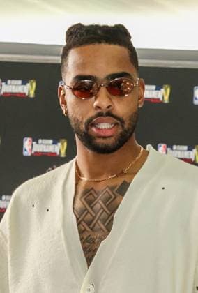 LAS VEGAS, NV - DECEMBER 9: D Angelo Russell arriving at the NBA, Basketball Herren, USA In-Season Tournament Finals Arrivals at the T Mobile Arena in Las Vegas, Nevada, on December 9, 2023. Copyright: xDeeCeexCarterx