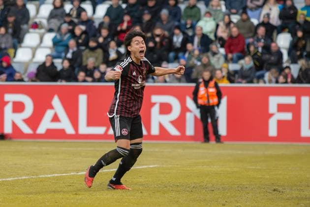 Germany, Spiesen Elversberg, 10 12 2023, Waldstadion Kaiserlinde, SV Elversberg vs FC Nürnberg 2 Bundesliga, 16 Spieltag, Daichi Hayashi 1 FC Nuernberg celebrates after scoring his team s first goal Spiesen Elversberg URSAPHARM Arena an der Kaiserlinde Saarland Germany eu-images-542