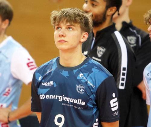 Disappointment at Tim TUERPE KWh , He Bundesliga 23 24, TSV Haching Muenchen vs Energiequelle Netzhoppers Koenigs Wusterhausen, Geothermie Arena Unterhaching, 10 12 23, Copyright: WolfgangxFehrmann