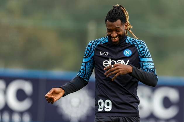 Italy: training session SSC Napoli SSC Napoli s Cameroonian midfielder Andre Zambo Anguissa during training ahead of the UEFA Champions League match against Braga at the Konami Center on 11 December 2023, in Castel Volturno, Italy. ABPH3480 Copyright: xAntonioxBalascox