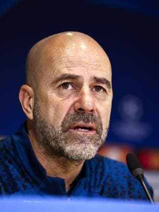 EINDHOVEN - PSV Eindhoven coach Peter Bosz during the MD-1 press conference, PK, Pressekonferenz prior to the UEFA Champions League group B match against Arsenal FC at the Phillips stadium on December 11, 2023 in Eindhoven, Netherlands. ANP MAURICE VAN STEEN UEFA Champions League 2023 24 2023 2024 xVIxANPxSportx xxANPxIVx 486031831 originalFilename: 486031831.jpg