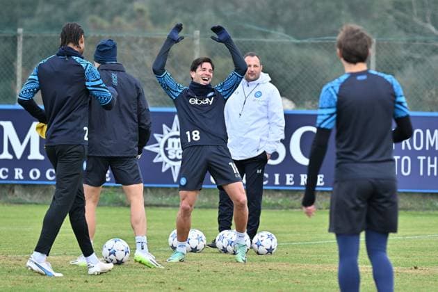 IPP20231211 Football - soccer: UEFA Champions League 2023 2024, S.S.C. Napoli - S.C. Braga, Foto IPP Felice De Martino Castel Volturno (Ce) 11 12 2023 Calcio Allenamento Napoli vigilia gara Champions League con il Braga (Verwendung nur in Deutschland - GERMANY ONLY) *** IPP20231211 Football soccer UEFA Champions League 2023 2024, S S C Napoli S C Braga, Photo IPP Felice De Martino Castel Volturno Ce 11 12 2023 Calcio Allenamento Napoli vigilia gara Champions League con il Braga Use only in Germany GERMANY ONLY 