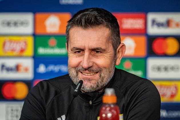 UEFA Champions League press conference and training 1 FC Union Berlin Berlin, 11 12 2023 Nenad Bjelica Coach 1 FC Union Berlin UEFA Champions League press conference and training 1 FC Union Berlin before the match 1 FC Union Berlin vs Real Madrid, Olympiastadion, Berlin, 11 12 2023 Copyright: xBEAUTIFULxSPORTS LucianoxLimax