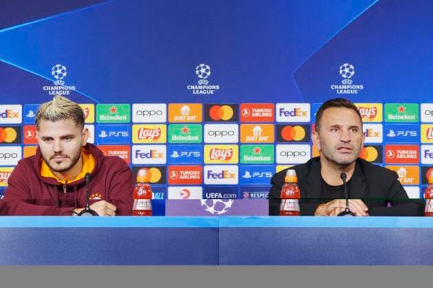 Galatasaray with head coach Okan Buruk right and Mauro Icardi give a press conference on Monday 11 December 2023 in Copenhagen Galatasaray meets FC Copenhagen in the Champions League in the Park on Tuesday Photo Liselotte Sabroe Ritzau Scanpix , Copenhagen Denmark  Copyright: Ritzau Scanpix LiselottexSabroex COP15260 spdk20231211-184928-L