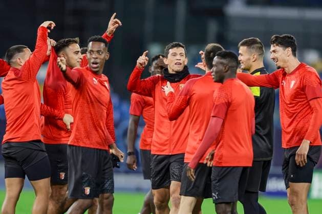 traning SC Braga SC Braga training the day before the Champions League football match against SSC Napoli at the Diego Armando Maradona stadium on 11 December, 2023 ABPH4856 Copyright: xAntonioxBalascox