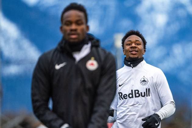 SOCCER - UEFA CL, RBS vs Benfica SALZBURG,AUSTRIA,11.DEC.23 - SOCCER - UEFA Champions League, group stage, Red Bull Salzburg vs SL Benfica, preview, training RBS. Image shows Bryan Okoh (RBS).  GEPAxpictures xAistexRidikaite
