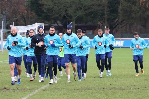 DEU, DFL, 2 FBL Hertha BSC, Training, 12 12 2023, Sportforum, Berlin, DEU, DFL, 2 FBL Hertha BSC, Training, im Bild Auslauftraining, auslaufen nach einem Spiel DFL regulations prohibit any use of Photographs as image sequences and or quasi video Foto Juergen Engler nordphoto GmbH nordphotoxGmbHx xEngler nph00076