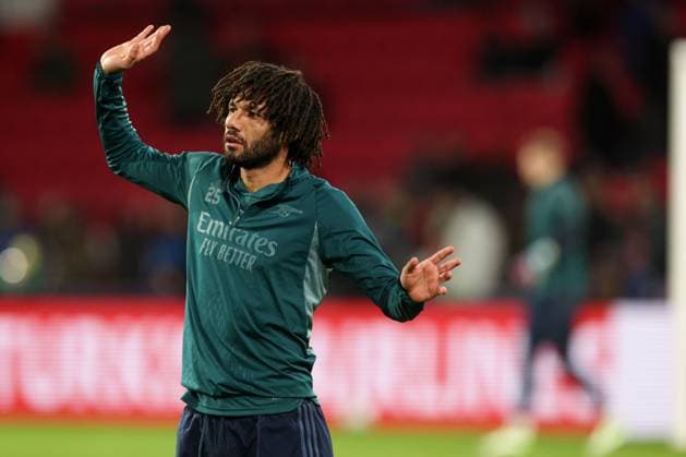 Mohamed Elneny of Arsenal during the warm up PSV Eindhoven v Arsenal, UEFA Champions League, Group B, Football, Philips Stadion, Eindhoven, Netherlands - 12 Dec 2023 EDITORIAL USE ONLY No use with unauthorised audio, video, data, fixture lists, club league logos or live services. Online in-match use limited to 120 images, no video emulation. No use in betting, games or single club league player publications. Copyright: xPaulxCurrie Shutterstockx 14254183x